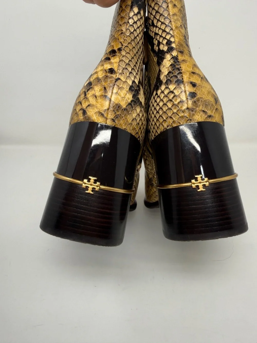 New Tory Burch Leather Ankle Boot Snake Embossed Sz 9.5